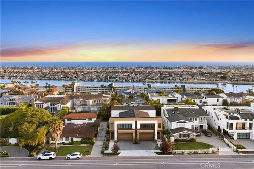 1511 Cliff Dr, Newport Beach, CA, 92663 | Card Image