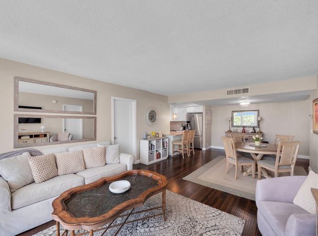 APT-406 - 336 Golfview Rd, Condo with 2 bedrooms, 2 bathrooms and null parking in North Palm Beach FL | Image 10