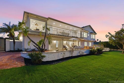 2409 Evergreen, San Diego, CA, 92106 | Card Image