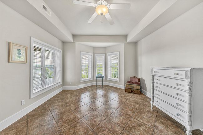 220 Village Lane (48) | Image 40