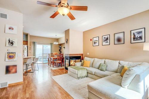 41-41 S Gardens Way, Fitchburg, WI, 53711 | Card Image