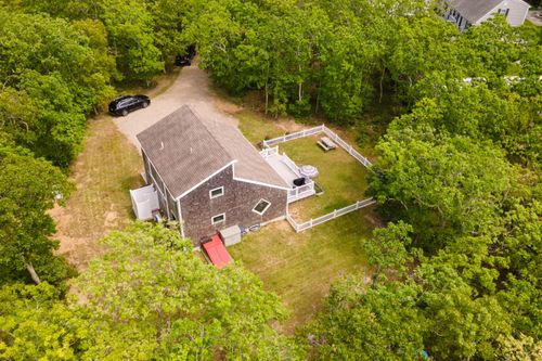 145 Vineyard Meadow Farms Rd, West Tisbury, MA, 02575-5526 | Card Image