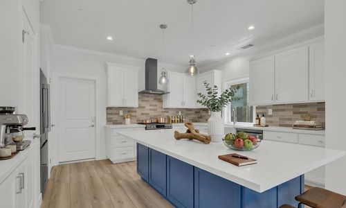 3025 7th Ave, Sacramento, CA, 95817-3212 | Card Image