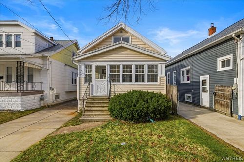 102 Rosedale St, Buffalo, NY, 14207-1255 | Card Image
