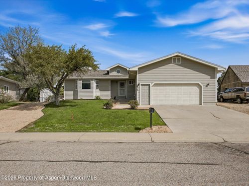 918 Edelweiss Ct, Rifle, CO, 81650-2122 | Card Image