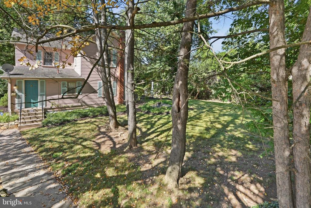 Residential in ARLINGTON 3