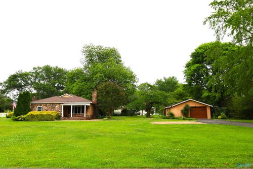 590 2nd Ave W, Grant, AL, 35747-7680 | Card Image