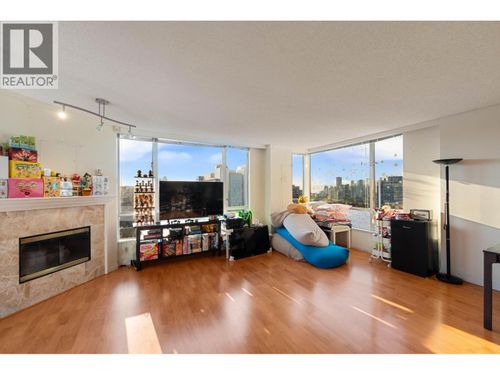 1301-2628 Ash St, Vancouver, BC, V5Z4L2 | Card Image