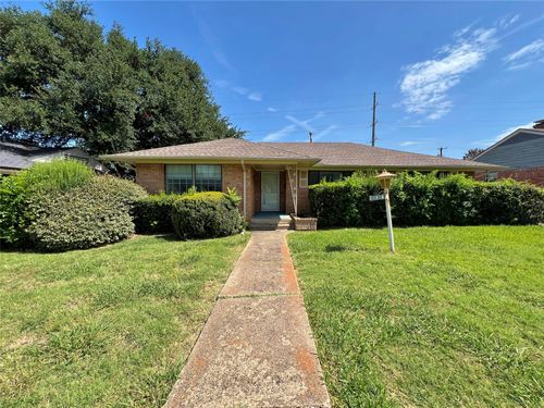 3641 Townsend Dr, Dallas, TX, 75229-3806 | Card Image