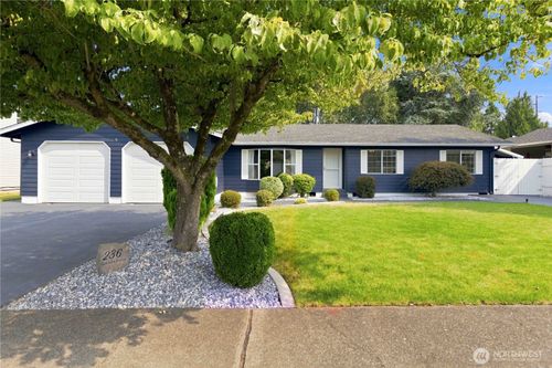 236 Sparks Dr, Kelso, WA, 98626-1818 | Card Image