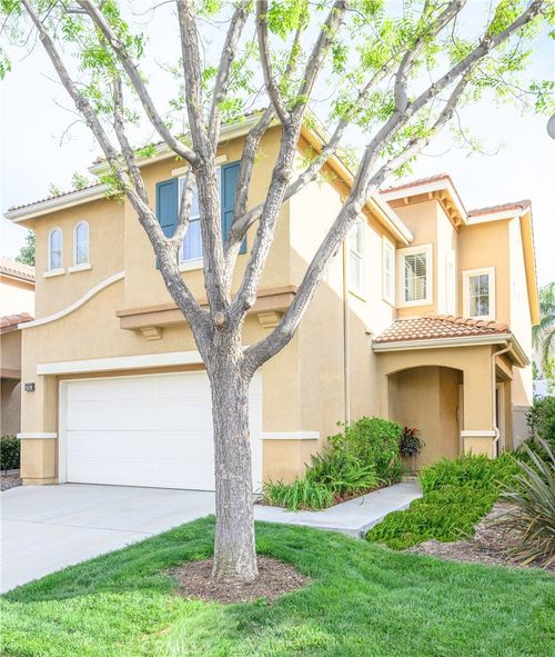 27637 Cordovan Dr, Canyon Country, CA, 91351-3471 | Card Image