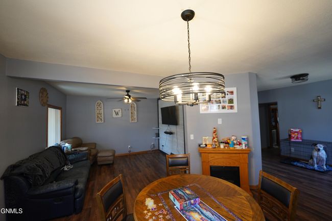620 2 Nd St Sw, House other with 3 bedrooms, 2 bathrooms and null parking in Jamestown ND | Image 5
