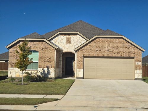 3017 Lusitano Rd, Providence Village, TX, 76227-6415 | Card Image