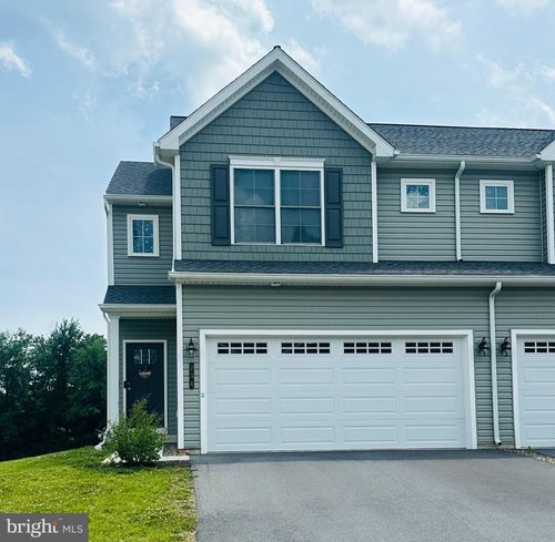 234 Sage Blvd, MIDDLETOWN, PA, 17057-2359 | Card Image