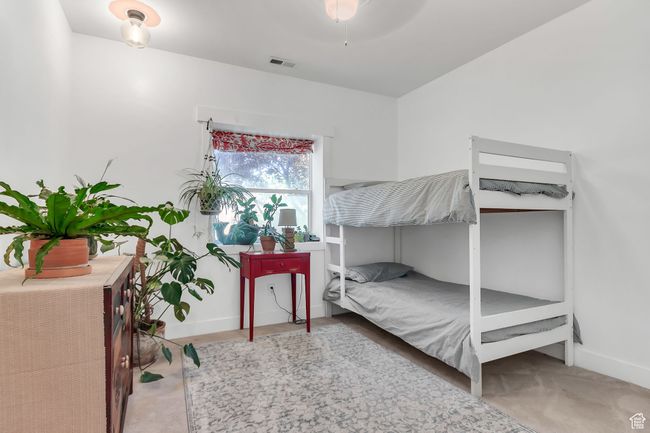Basement bedroom | Image 31