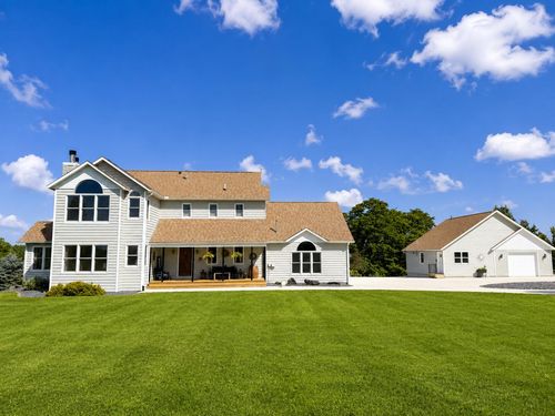 2220 Garvin Heights Rd, Winona, MN, 55987-5466 | Card Image
