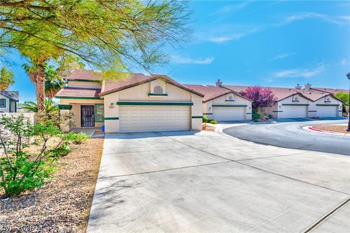 3963 Pembridge Ct, Las Vegas, NV, 89121-4857 | Card Image