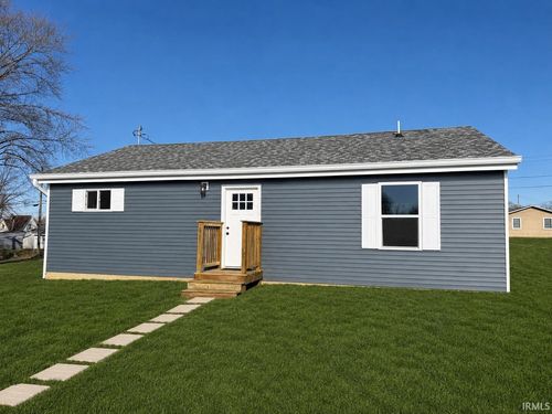 611 S Harrison St, Alexandria, IN, 46001-2429 | Card Image