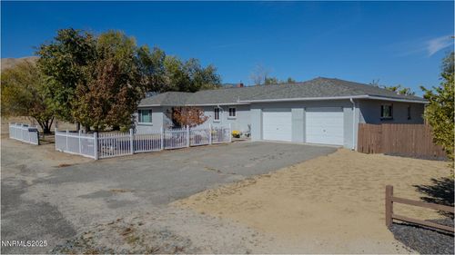 460 E Overland St, Carson City, NV, 89701-6646 | Card Image