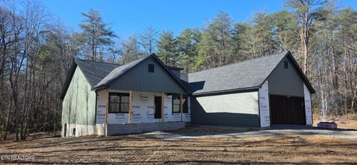 1300 Laurel Way, Monterey, TN, 38574-7254 | Card Image