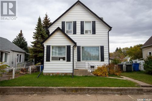 1462 105th St, North Battleford, SK, S9A1T3 | Card Image