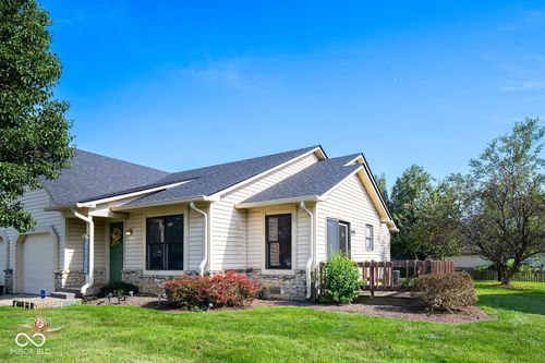 337 Christy Dr, Greenwood, IN, 46143-1055 | Card Image
