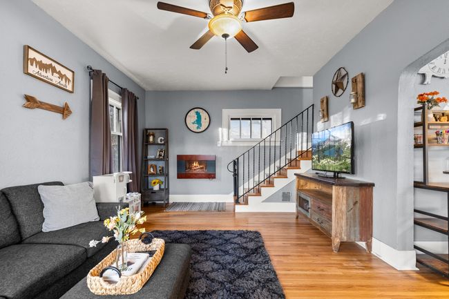 819 3 Rd Ave W, House other with 2 bedrooms, 1 bathrooms and null parking in KALISPELL MT | Image 6