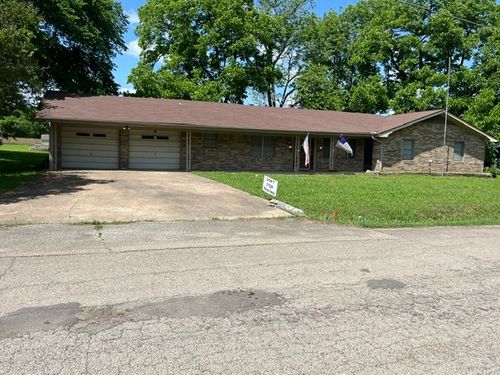304 Sunset St, Roxton, TX, 75477-2115 | Card Image