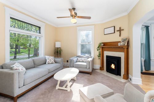5410 Oneida St, Duluth, MN, 55804 | Card Image