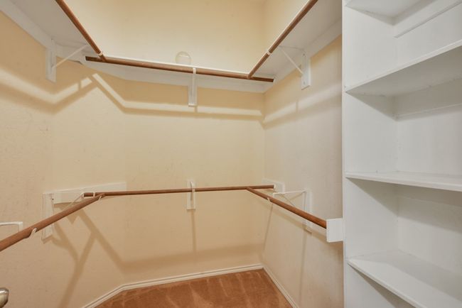 291 Cold Spg, House other with 4 bedrooms, 2 bathrooms and 4 parking in Buda TX | Image 15