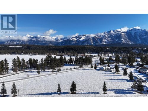 {{alt}} | Card Image