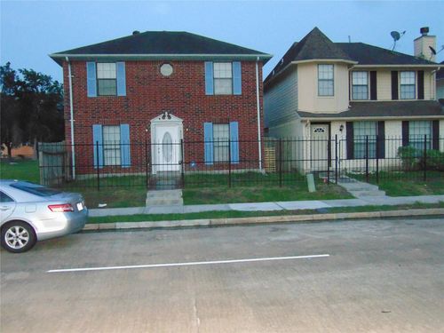 8603 Rustling Lvs Dr, Houston, TX, 77083-6861 | Card Image