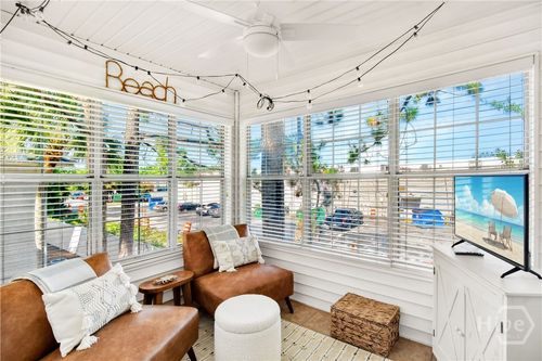 302 E Island Square Dr, St Simons Island, GA, 31522-1639 | Card Image