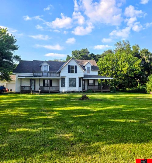 2416 F Rd, Oakland, NE, 68045-4017 | Card Image