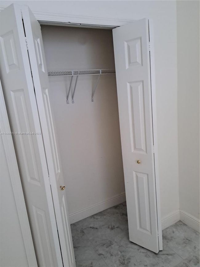 APT-117 - 7085 Nova Dr, Condo with 3 bedrooms, 2 bathrooms and null parking in Davie FL | Image 12