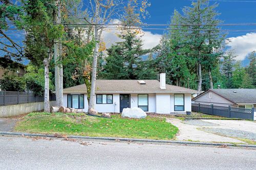8577 Terrace Dr, Delta, BC, V4C3Z3 | Card Image