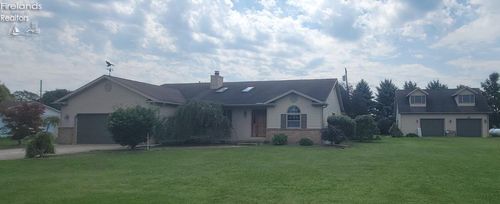 41 Adams Dr, Fremont, OH, 43420-9733 | Card Image