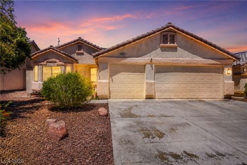 9111 Tapani St, Las Vegas, NV, 89123-5330 | Card Image
