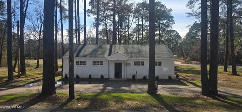 108 Park Dr, Enfield, NC, 27823-1333 | Card Image