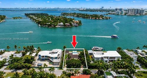 205 N Hibiscus Dr, Miami Beach, FL, 33139-5121 | Card Image