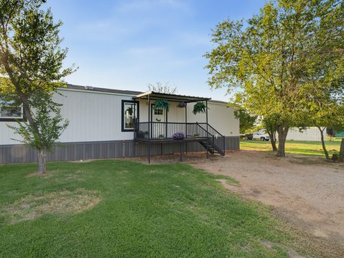 233 Fm 1883, Henrietta, TX, 76365-7236 | Card Image