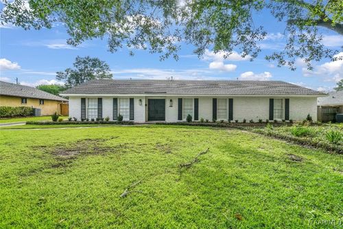 3106 Old Farm Rd, Montgomery, AL, 36111-1221 | Card Image
