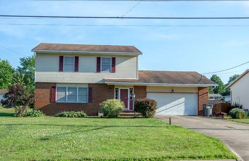 1765 Spring Village Ln, Ontario, OH, 44906 | Card Image