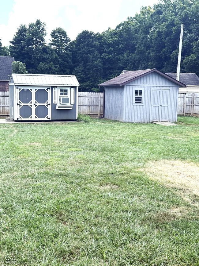 Mini Barns | Image 21