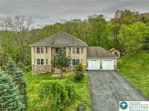 117 Fernwood Rd, Bushkill, PA, 18324-8873 | Card Image