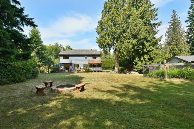 7865 Lohn Road, House other with 4 bedrooms, 2 bathrooms and 5 parking in Halfmoon Bay BC | Image 31