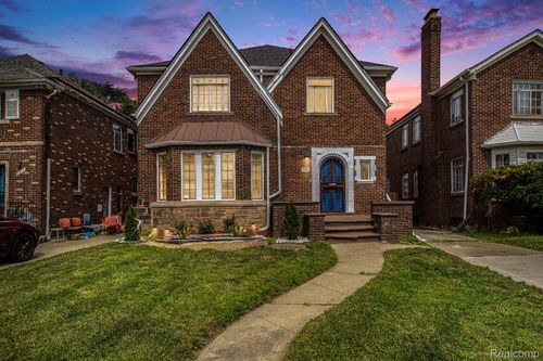3790 Fullerton St, Detroit, MI, 48238-3231 | Card Image