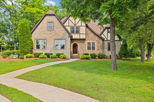 2001 Lynnhaven Ct, Mount Juliet, TN, 37122-3178 | Card Image