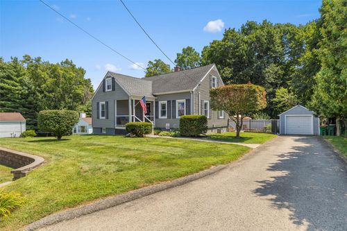 9 Stewart Ave, Beacon, NY, 12508-1239 | Card Image
