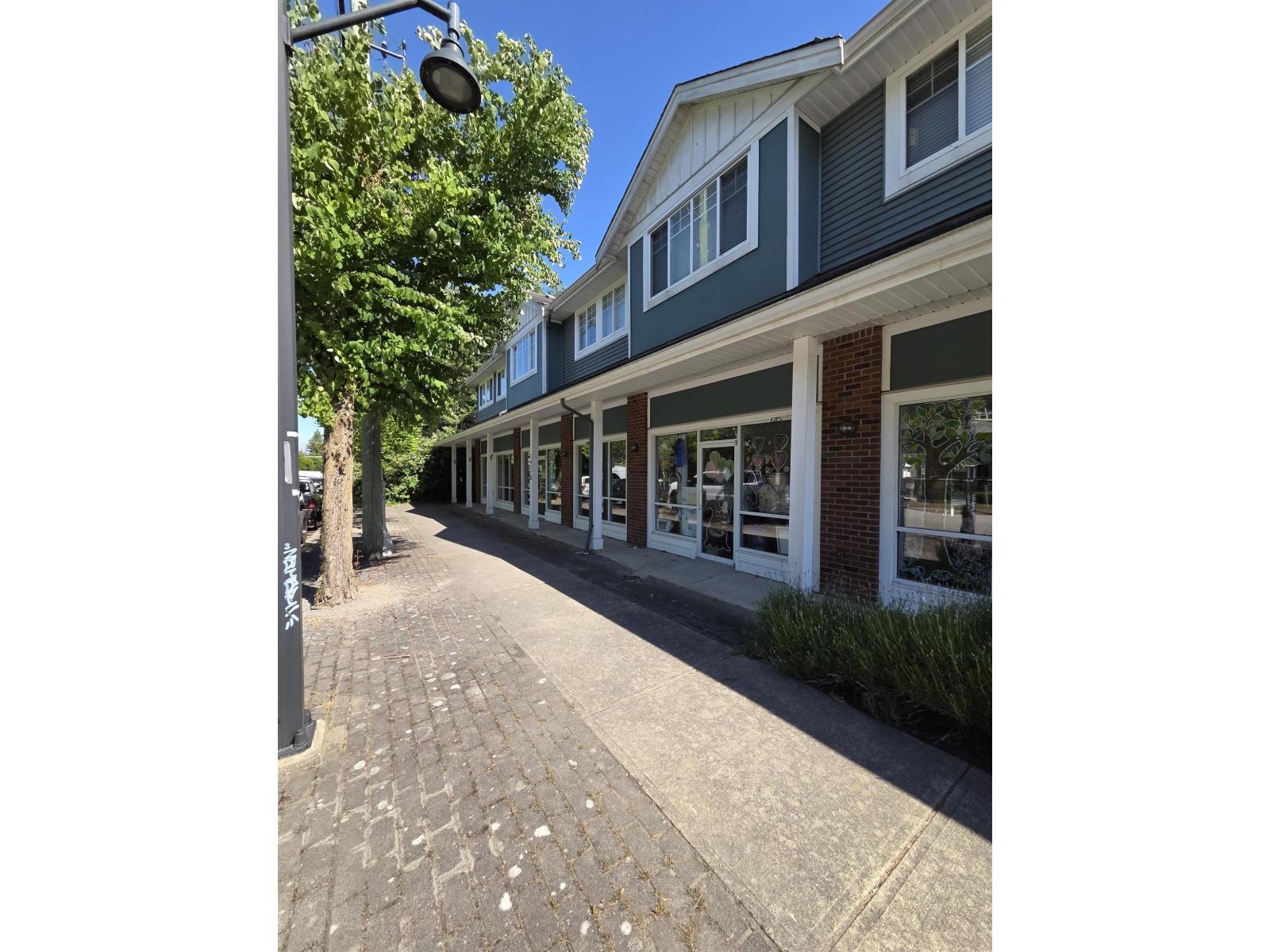 Commercial Sale in Surrey 2